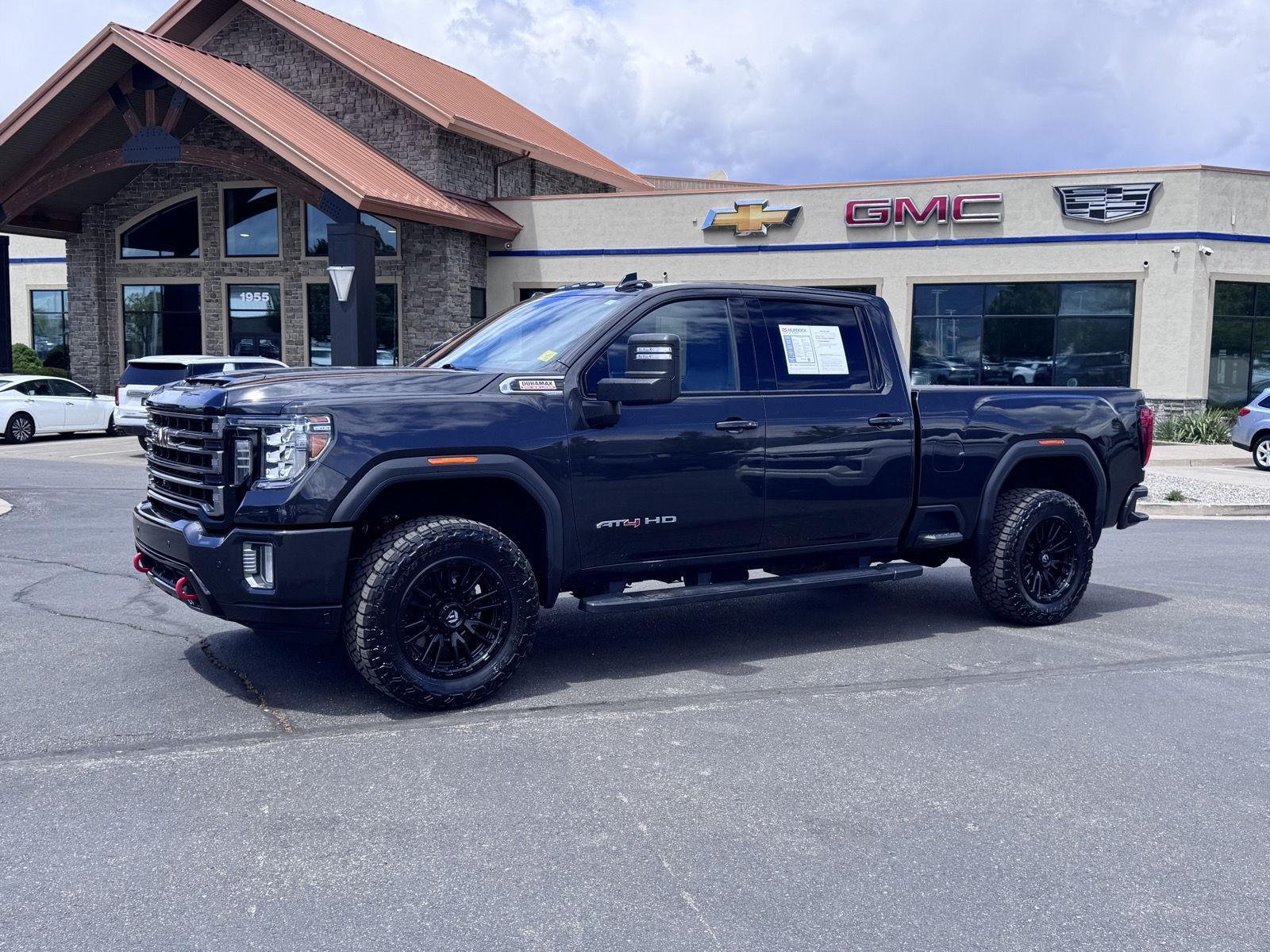 2020 GMC Sierra 4WD Crew Cab Standard Box AT4's photo