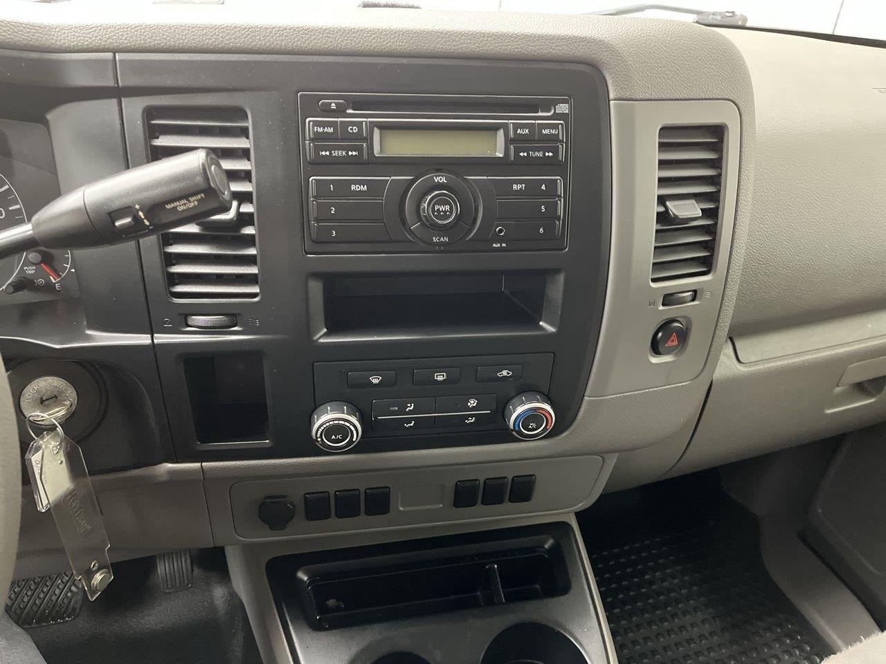 Used 2017 Glacier White Nissan S image 14