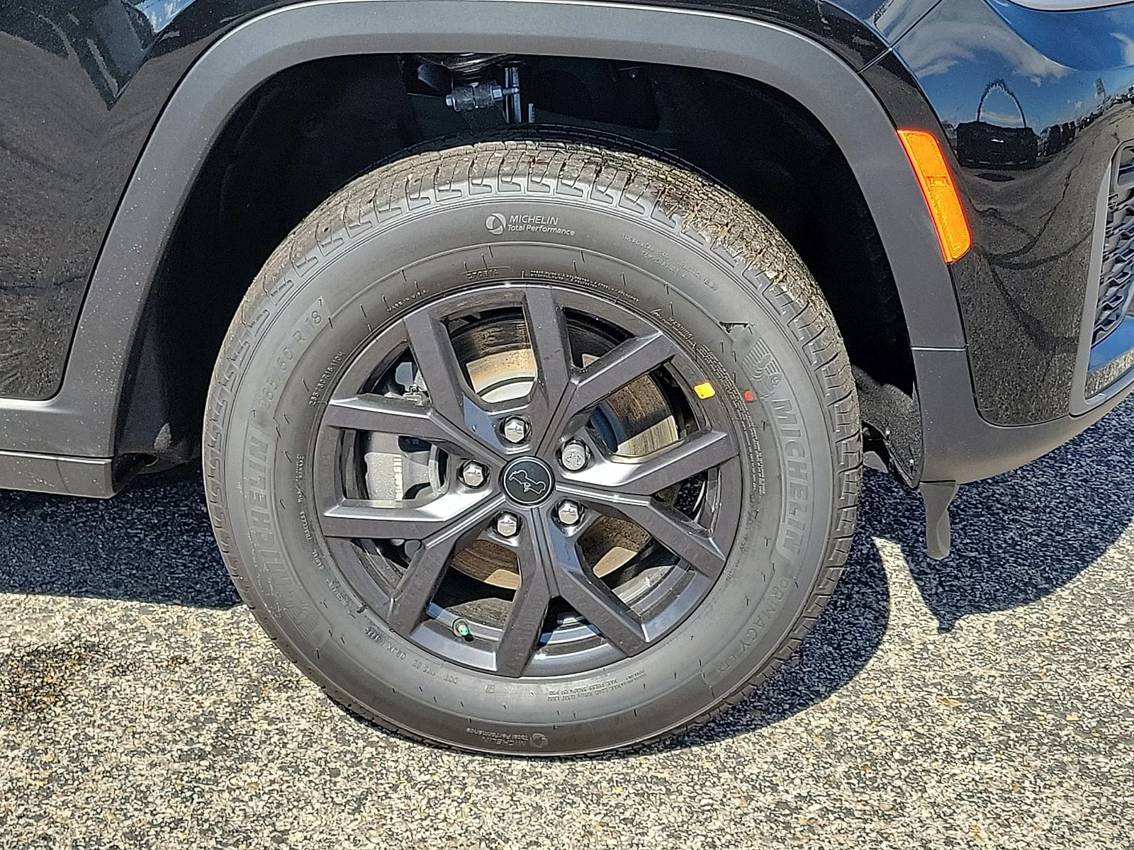 New 2027 High Gloss Black Jeep L LAREDO ALTITUDE 4X4 image 7