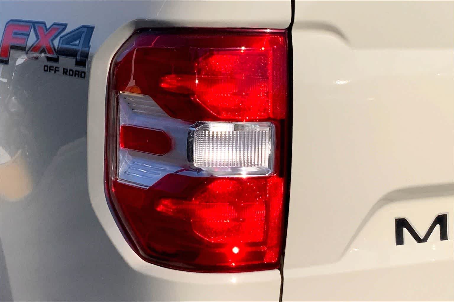 2025 Ford Maverick XLT - Photo 11