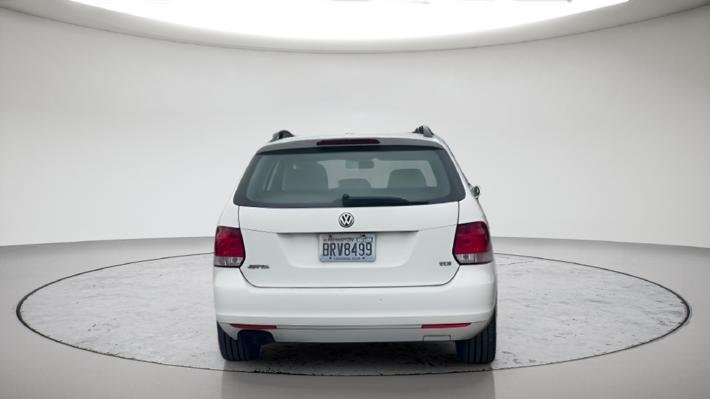 Used 2012 White Volkswagen 2.0L TDI image 8