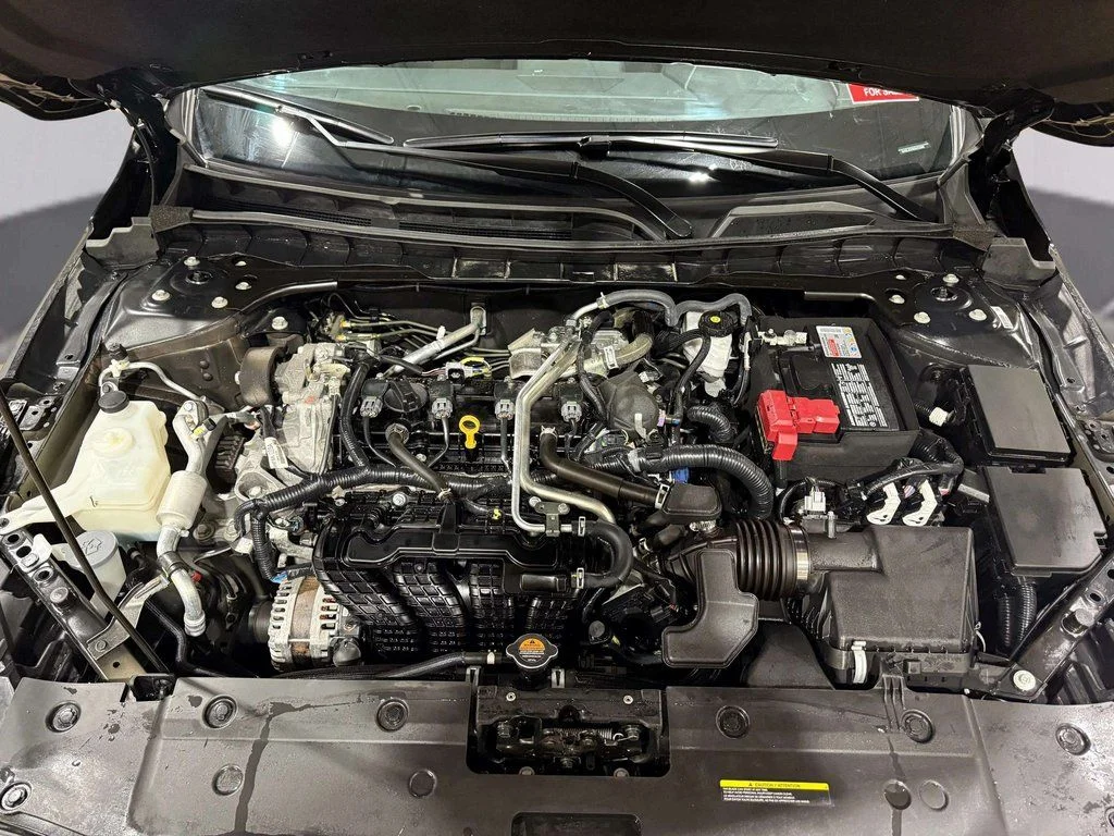 Certified Used 2025 Super Black Nissan 2.5 SV image 26
