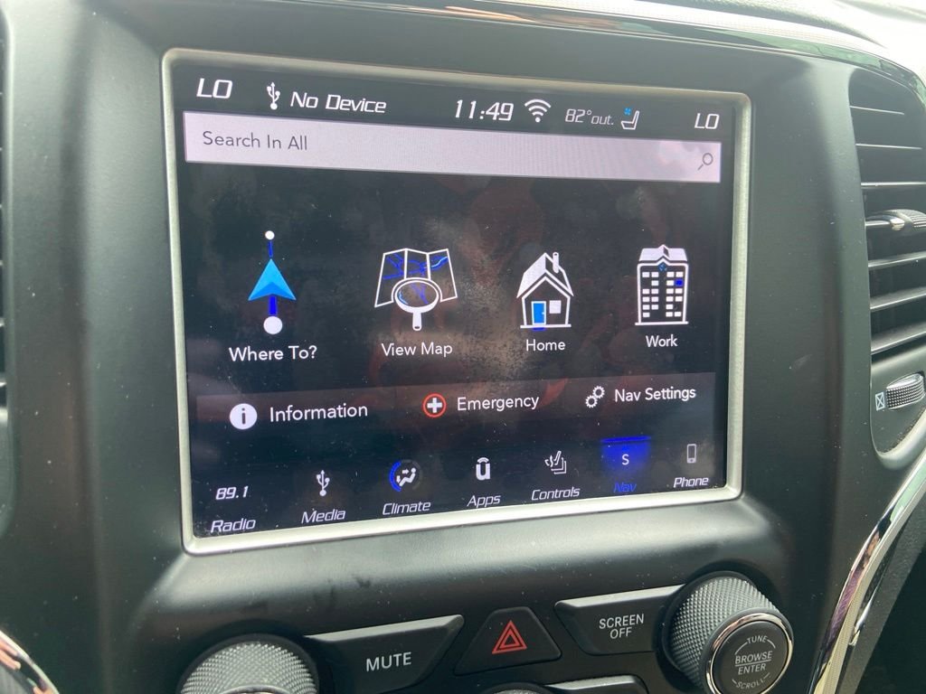 Used 2018 White Jeep SRT image 22