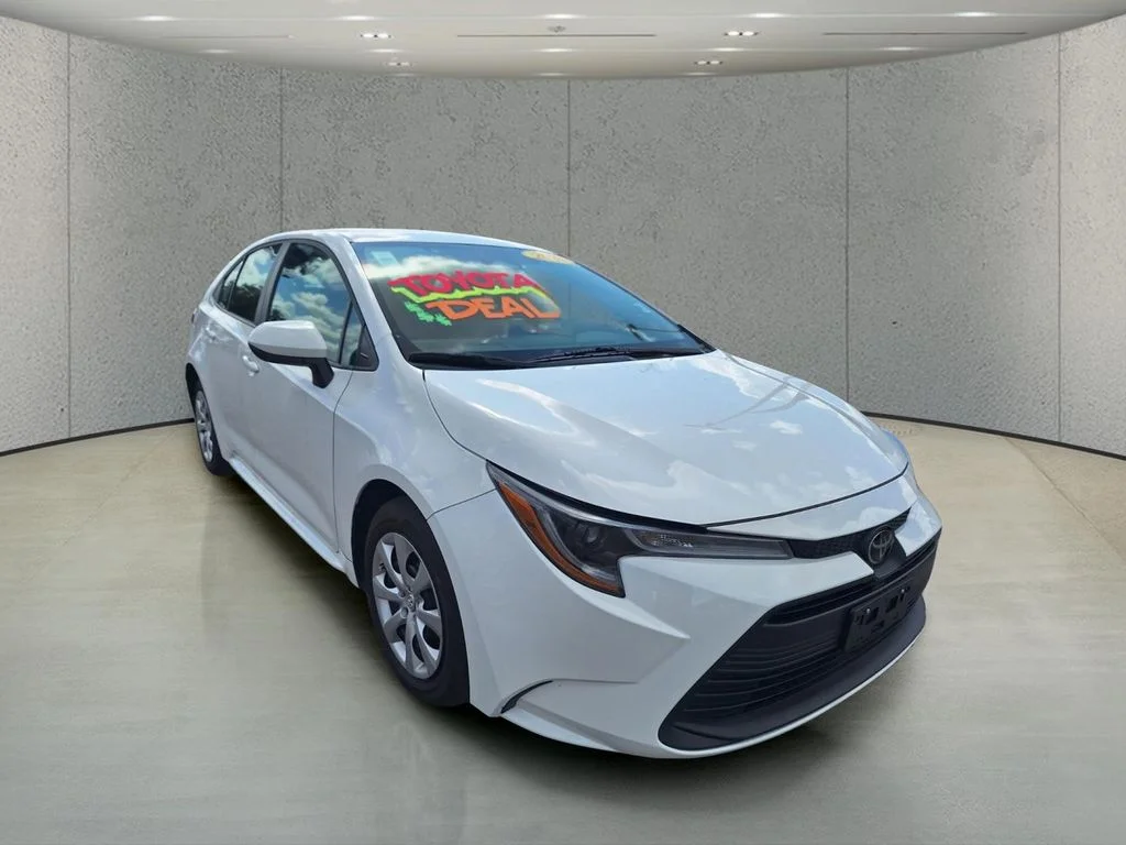 2024 Toyota Corolla LE - Photo 7