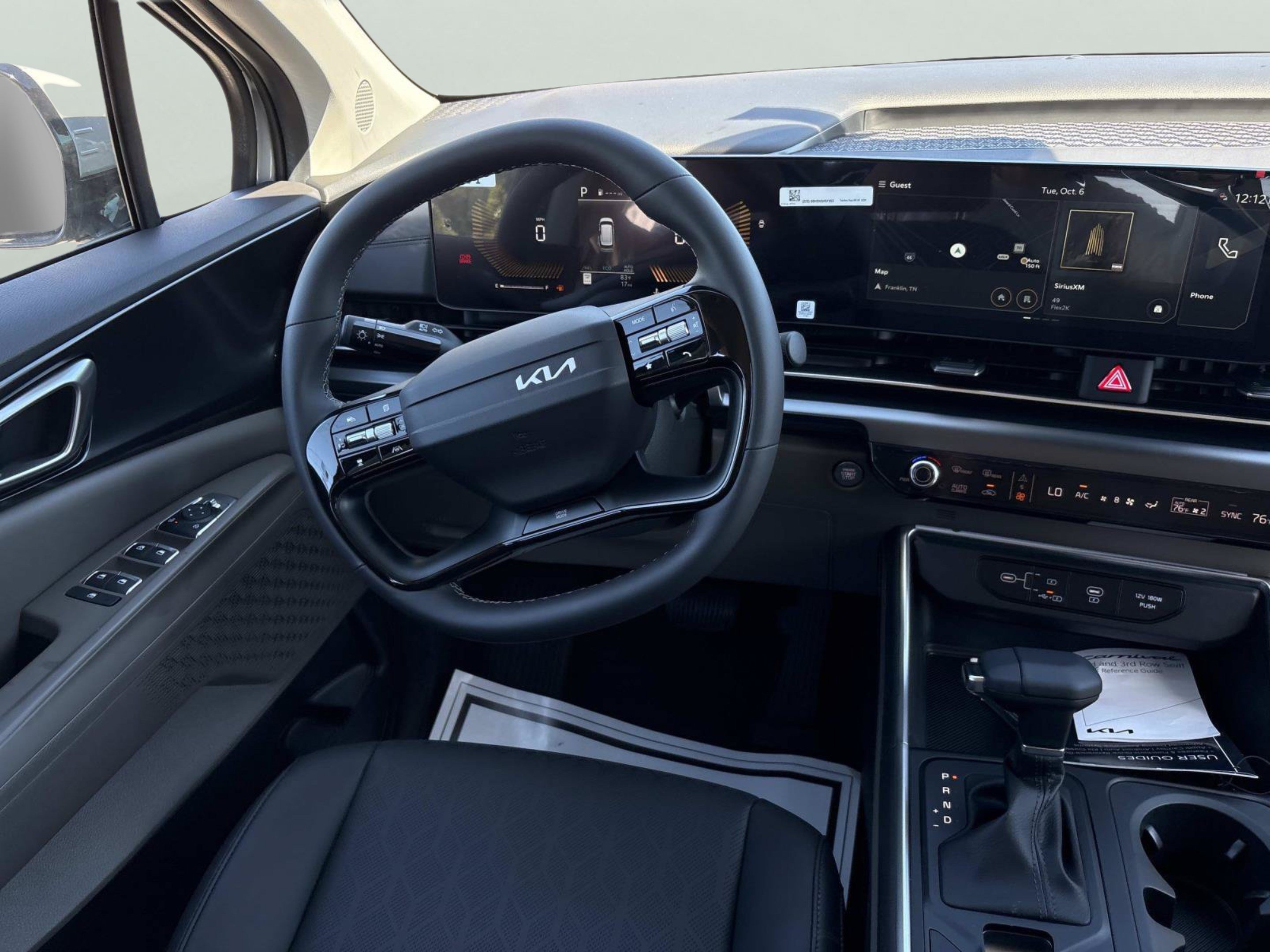New 2027 Ceramic Silver Kia LXS image 10