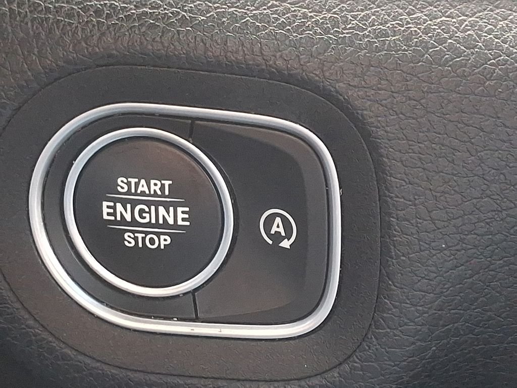 Used 2021 Black Mercedes-Benz GLS 450 image 23