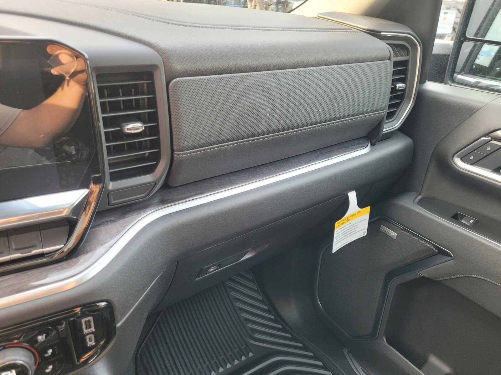 2026 Chevrolet Silverado 2500 HD LTZ - Photo 33