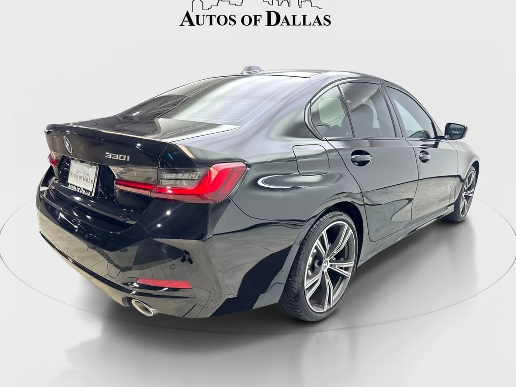Used 2023 Black BMW 330i image 6