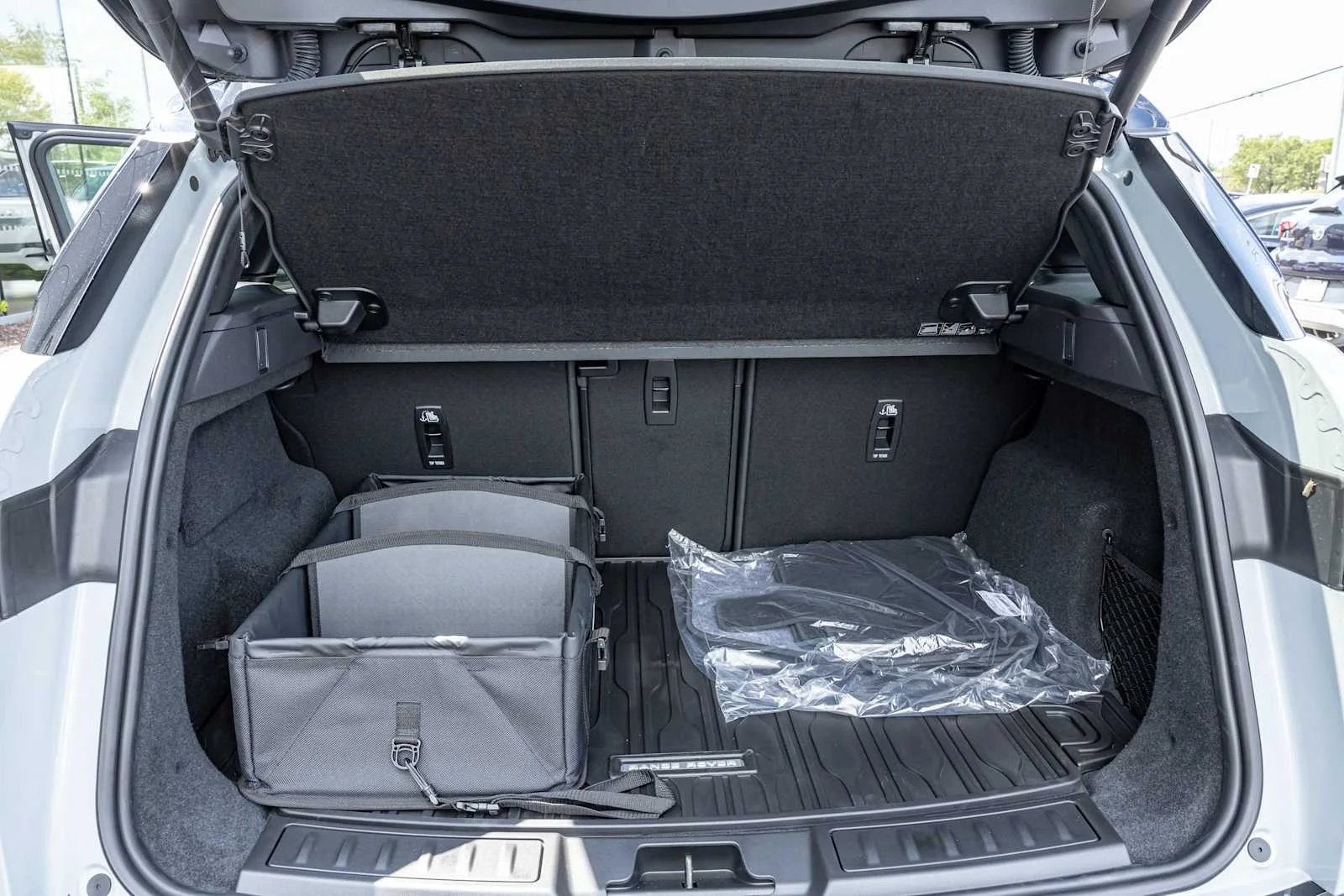 2026 Land Rover Range Rover Evoque S - Photo 26