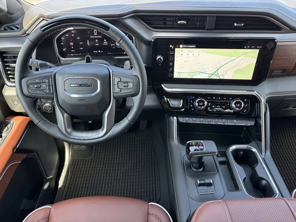 New 2026 Glacier White Tricoat GMC Denali Ultimate image 3
