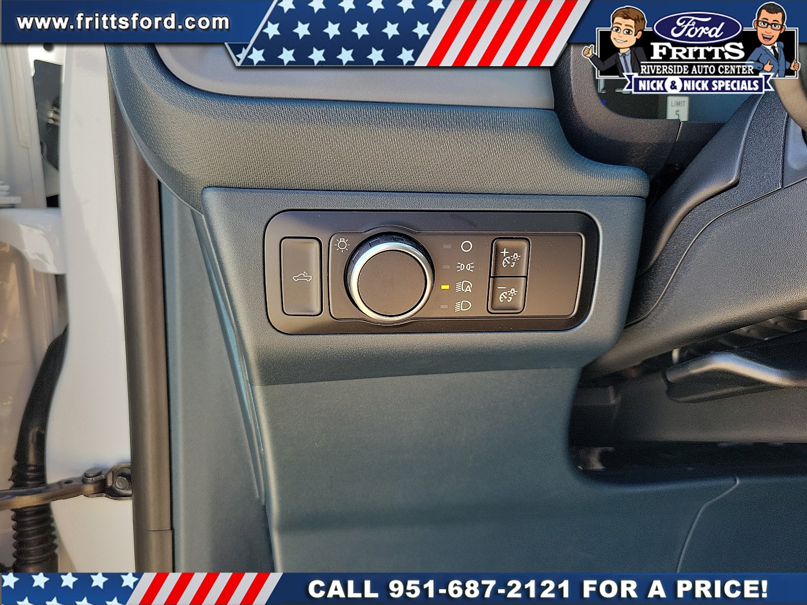 New 2026 Oxford White Ford Tremor® image 13