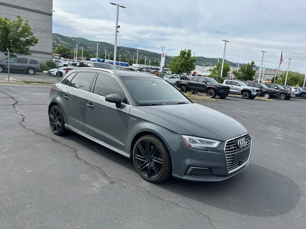 2017 Audi A3 e-tron 1.4T S tronic Premium Plus's photo