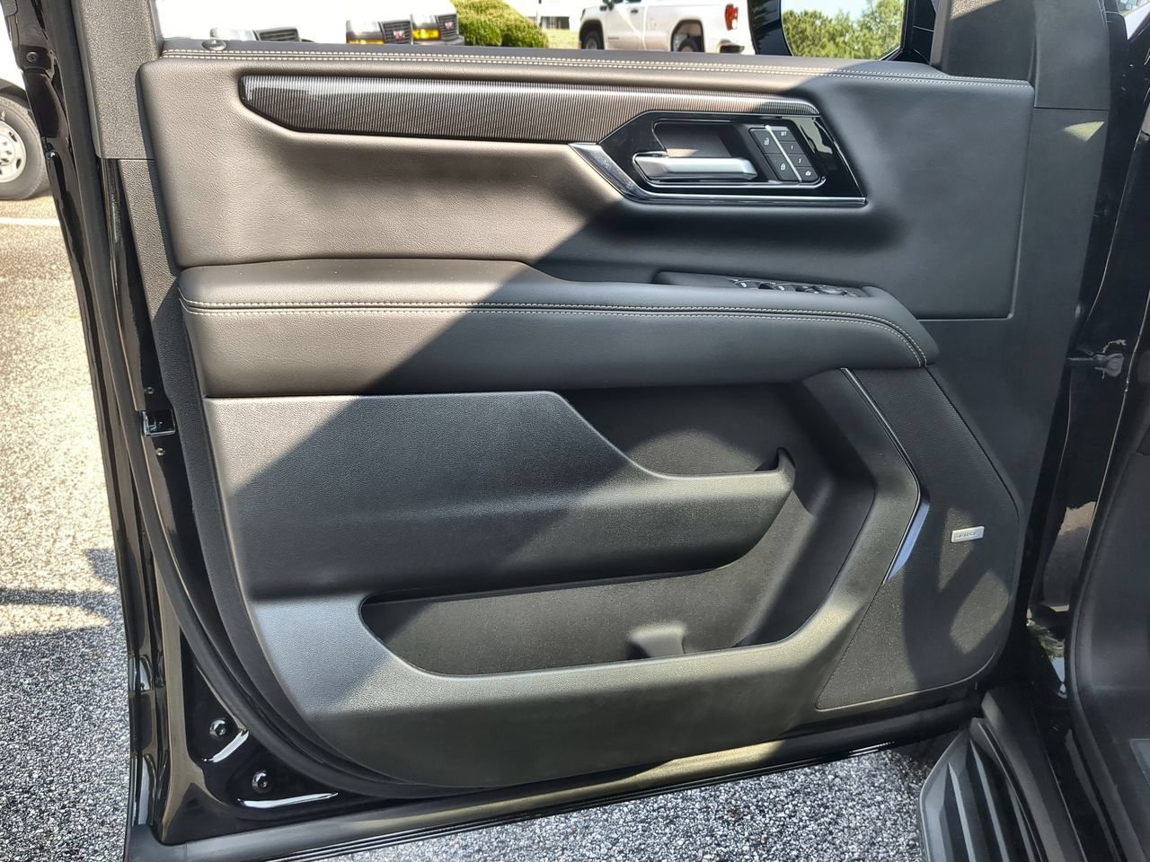 New 2026 Onyx Black GMC Elevation image 23