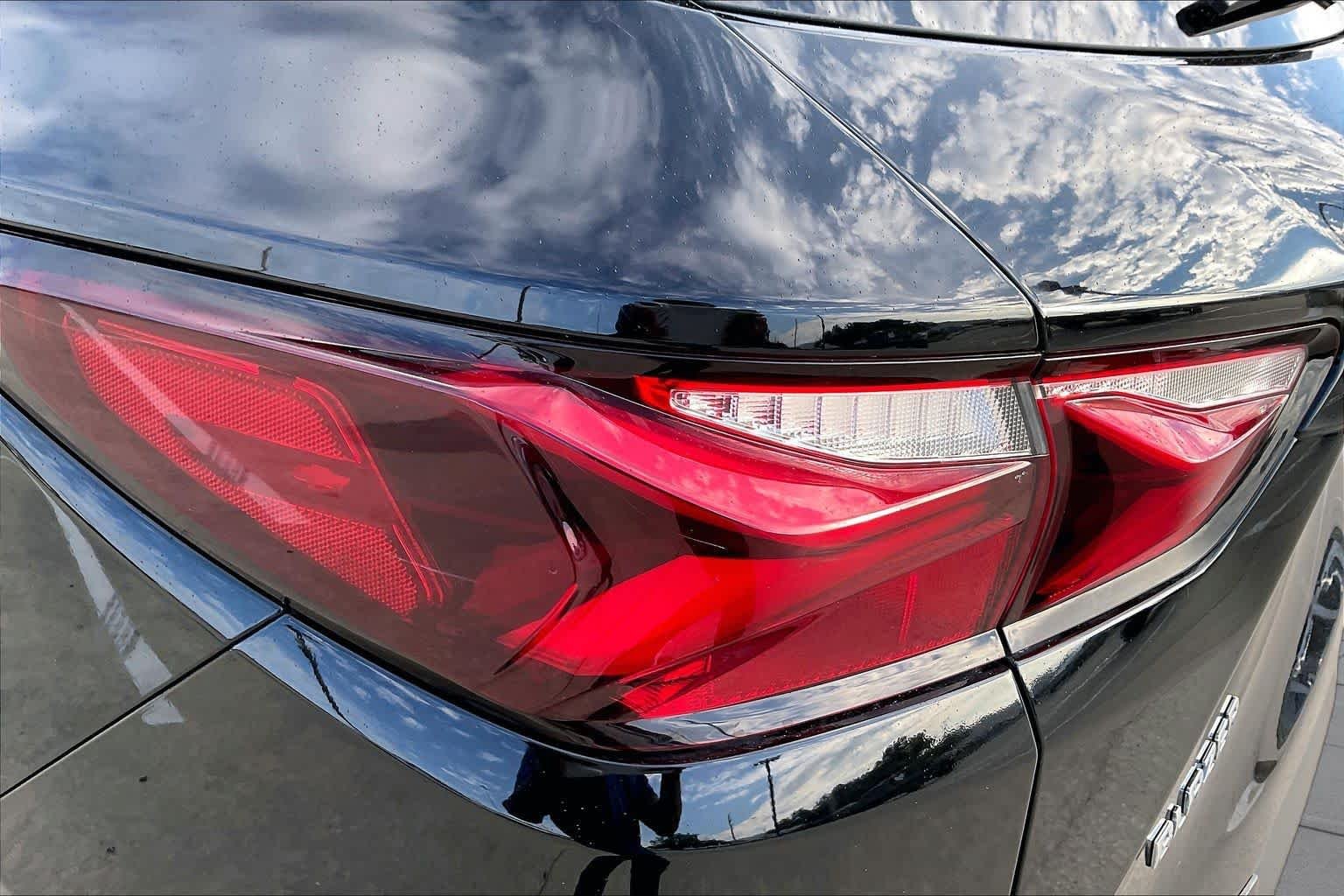 Used 2020 Black Chevrolet LT image 27