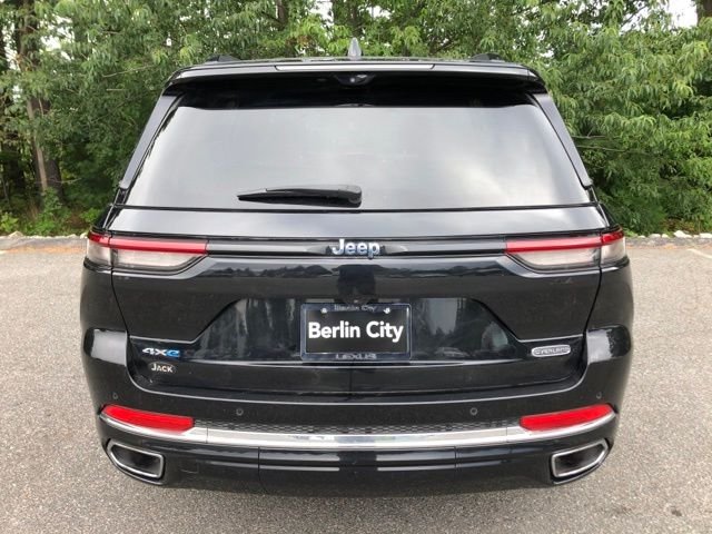 Used 2023 Diamond Black Jeep Overland 4xe image 5