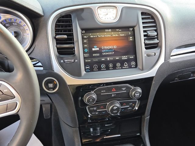 Used 2023 White Chrysler Touring image 16