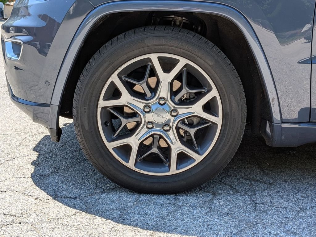 Used 2019 Blue Jeep Overland image 31