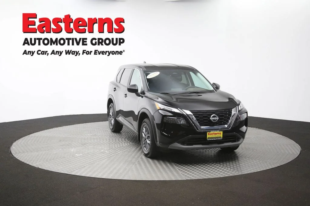 Used 2023 Black Nissan S image 49