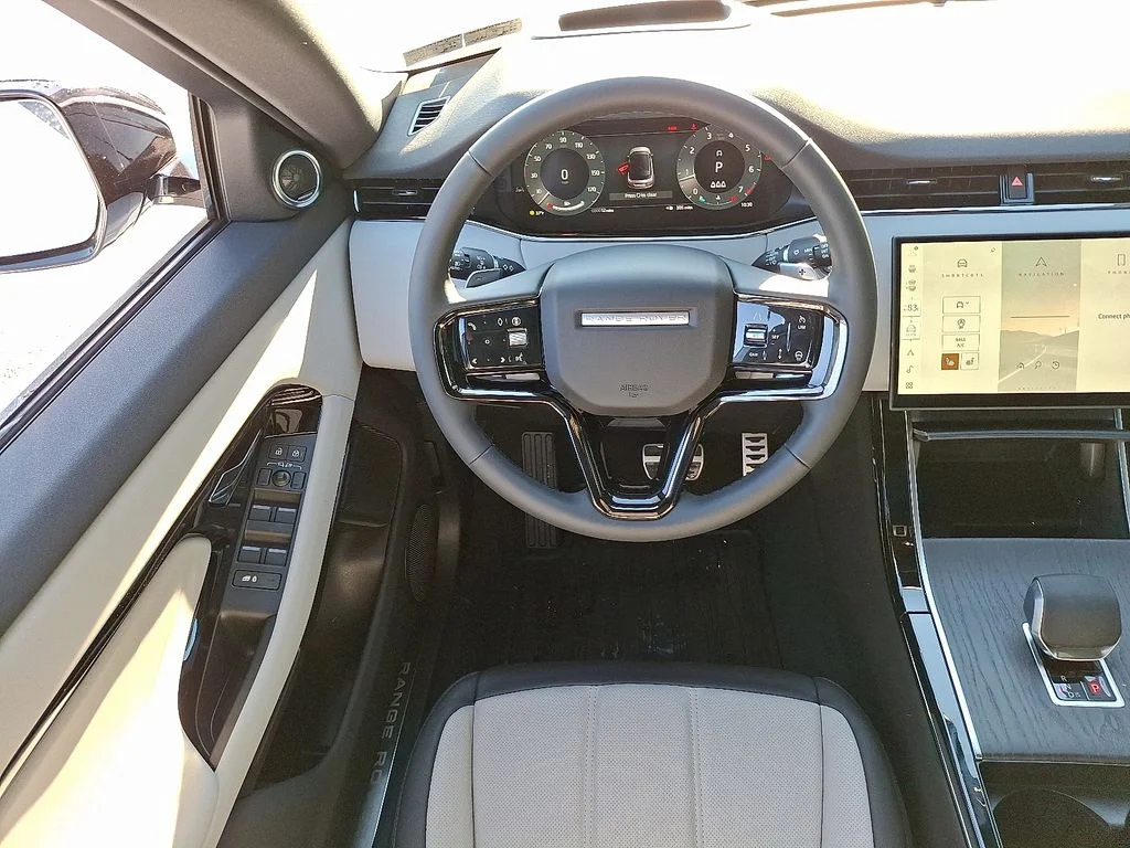 New 2026 White Land Rover Dynamic image 7