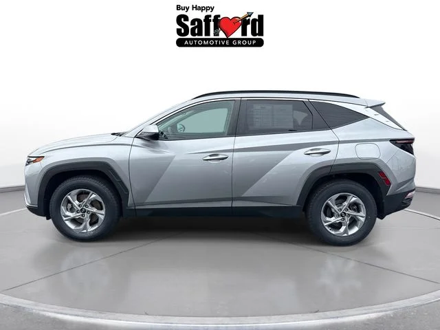 Used 2023 Silver Hyundai SEL image 4
