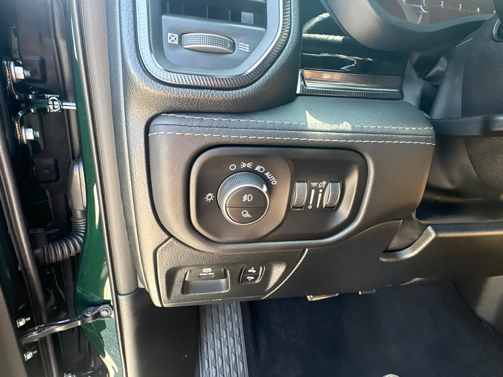 New 2026 Serrano-Green Metallic Exterior Paint RAM RHO image 21
