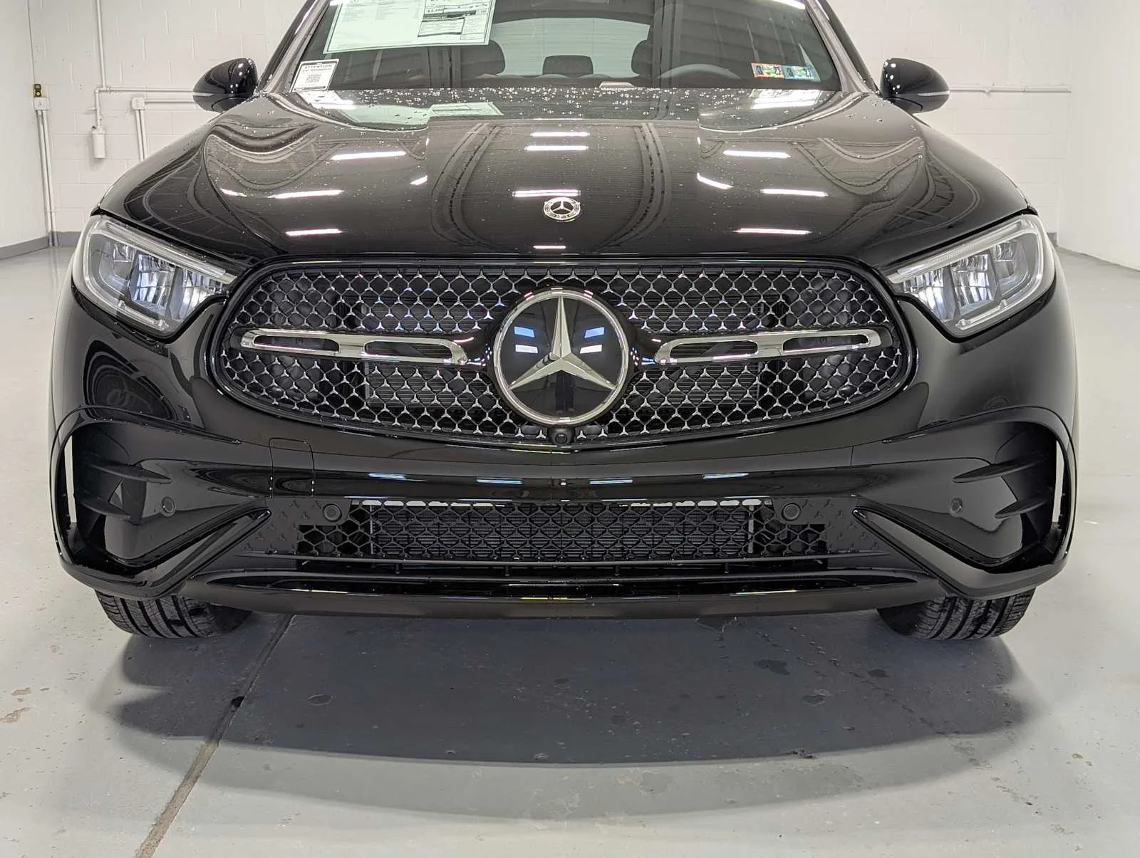 Certified Used 2026 Black Mercedes-Benz GLC 300 image 2