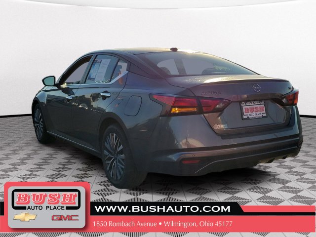 Used 2024 Gray Nissan 2.5 SV image 3