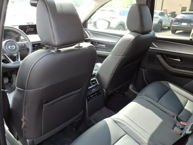 New 2026 BLACK Mazda Preferred image 14