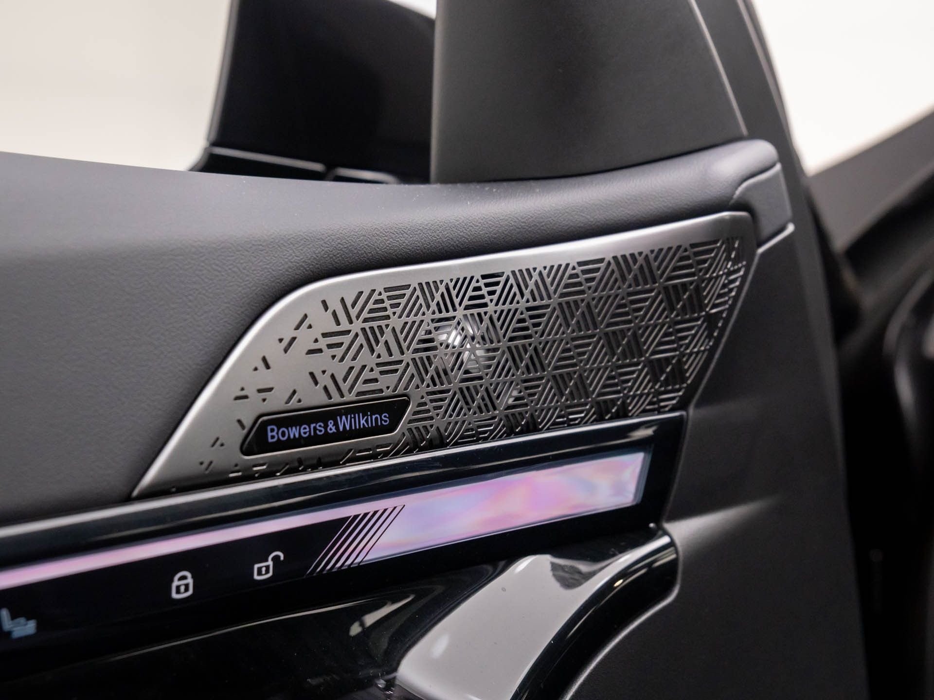 New 2026 Dark Graphite Metallic BMW 530i xDrive image 14