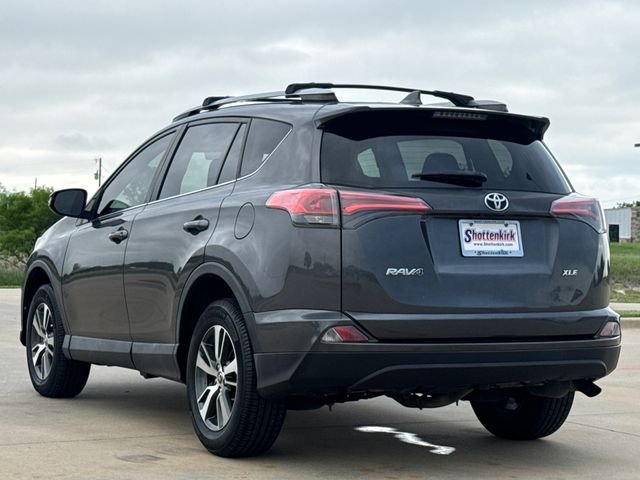 Used 2017 Gray Toyota XLE image 5