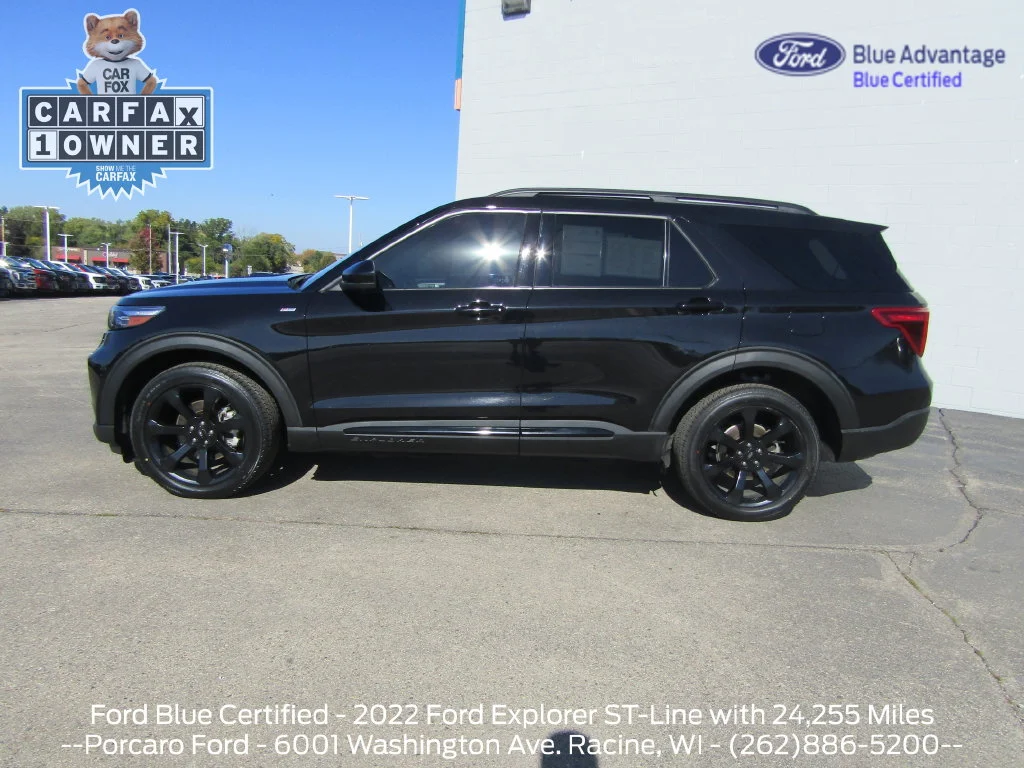 Certified Used 2022 Agate Black Metallic Ford ST-Line image 2