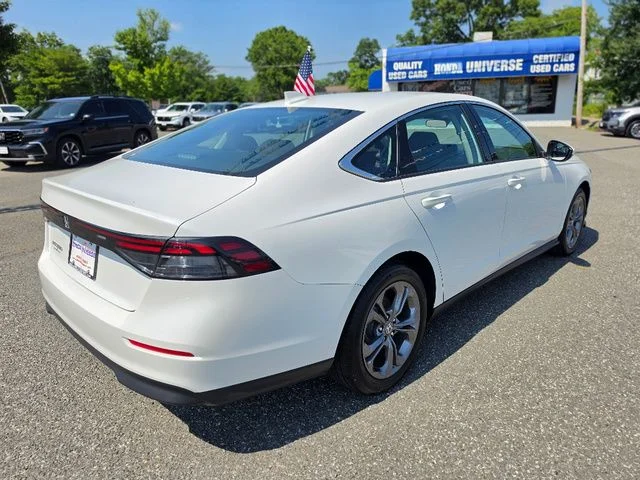Certified Used 2024 Platinum White Pearl Honda EX image 5