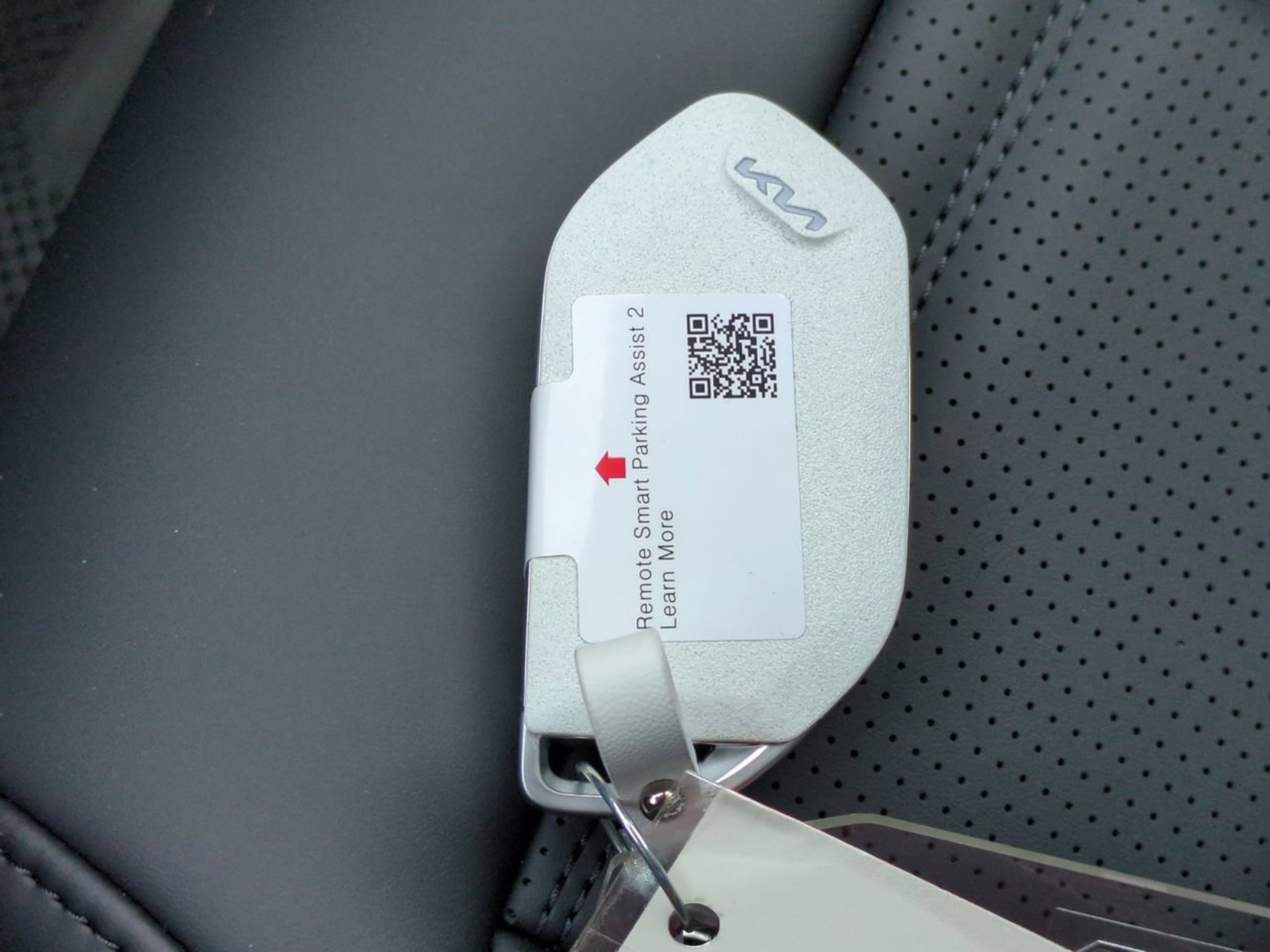 New 2026 Ivory Silver Kia Land AWD image 37
