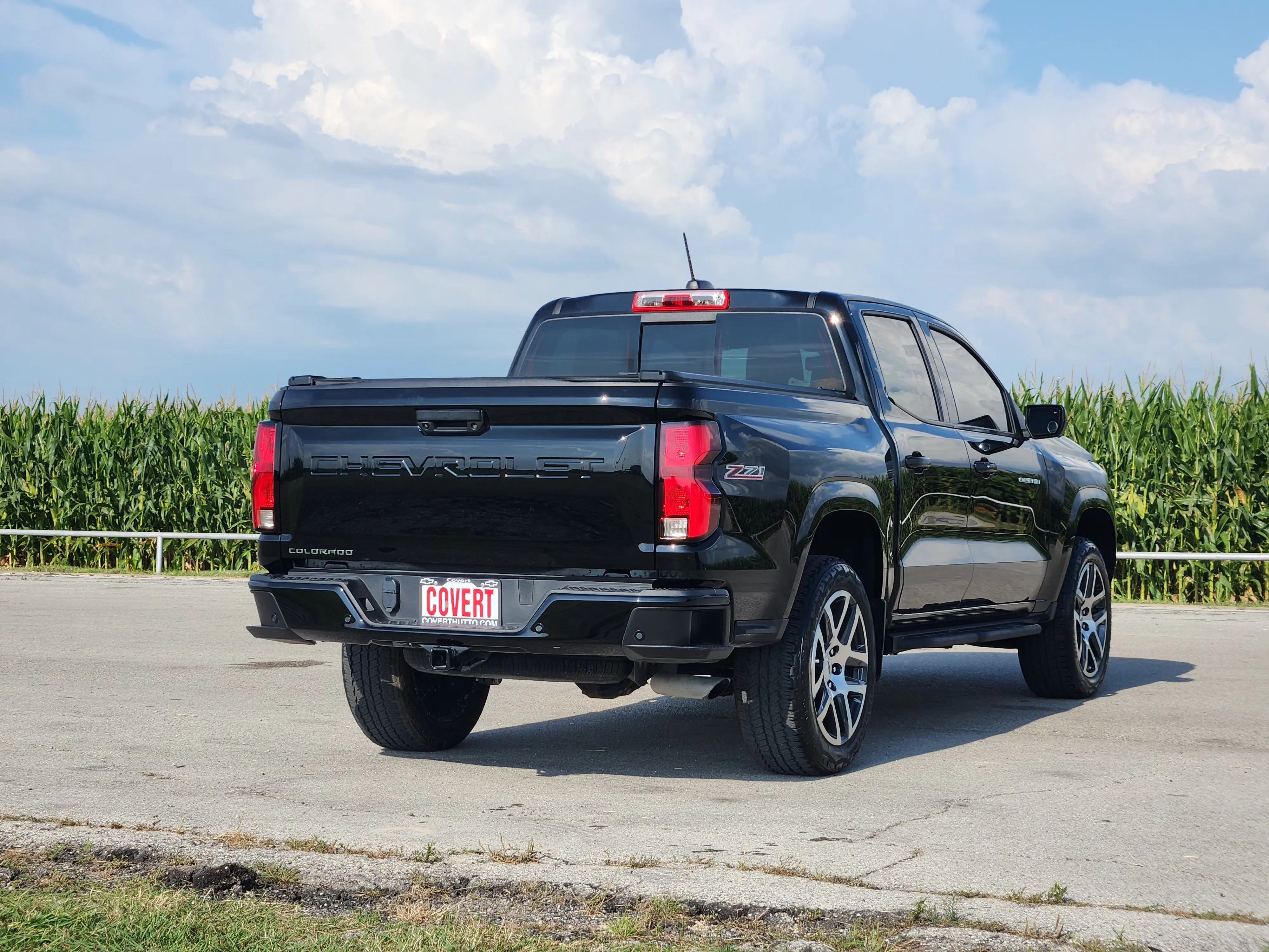 Used 2024 Black Chevrolet Z71 image 7