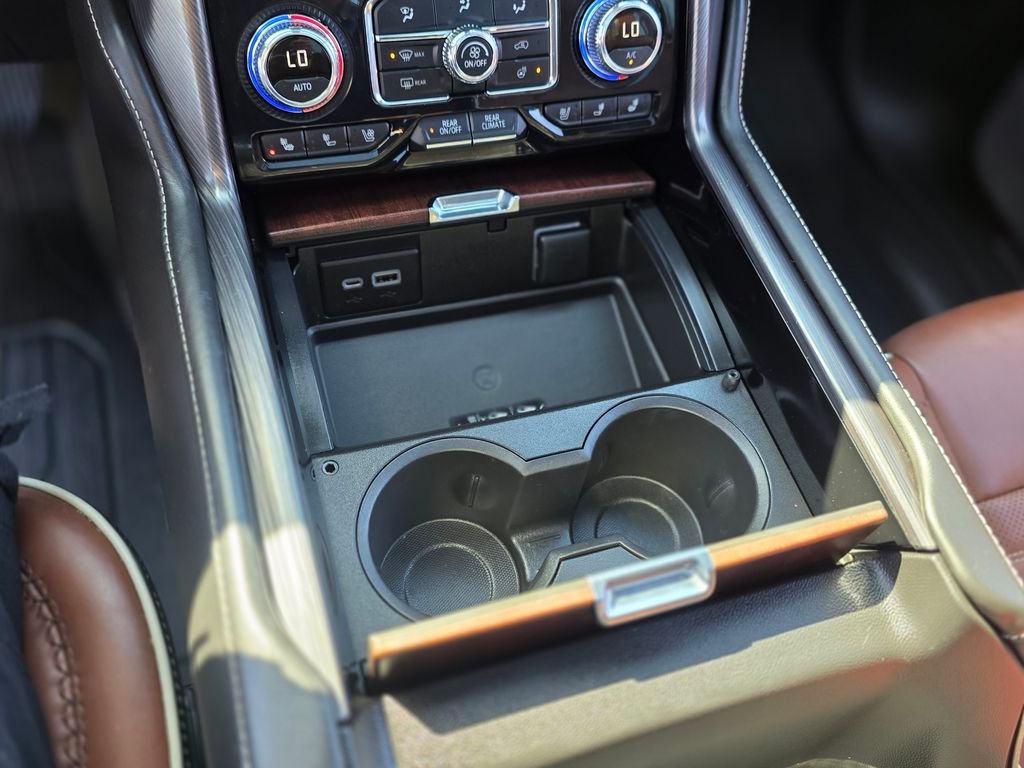 2023 GMC Yukon XL Denali Ultimate - Photo 34