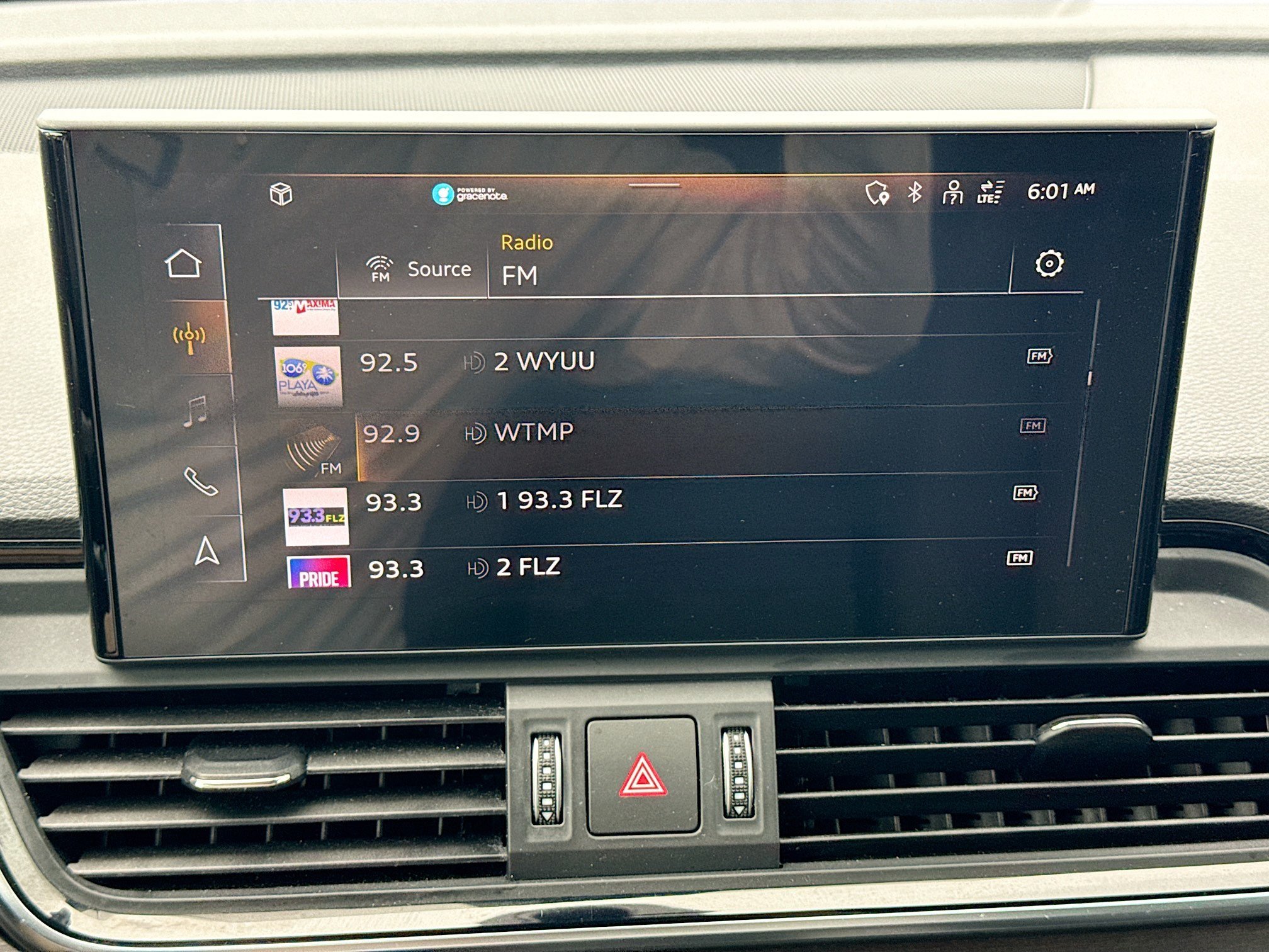 Used 2022 Gray Audi Premium Plus image 31