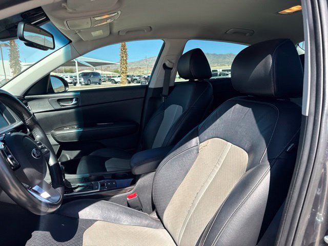 2020 Kia Optima EX - Photo 16