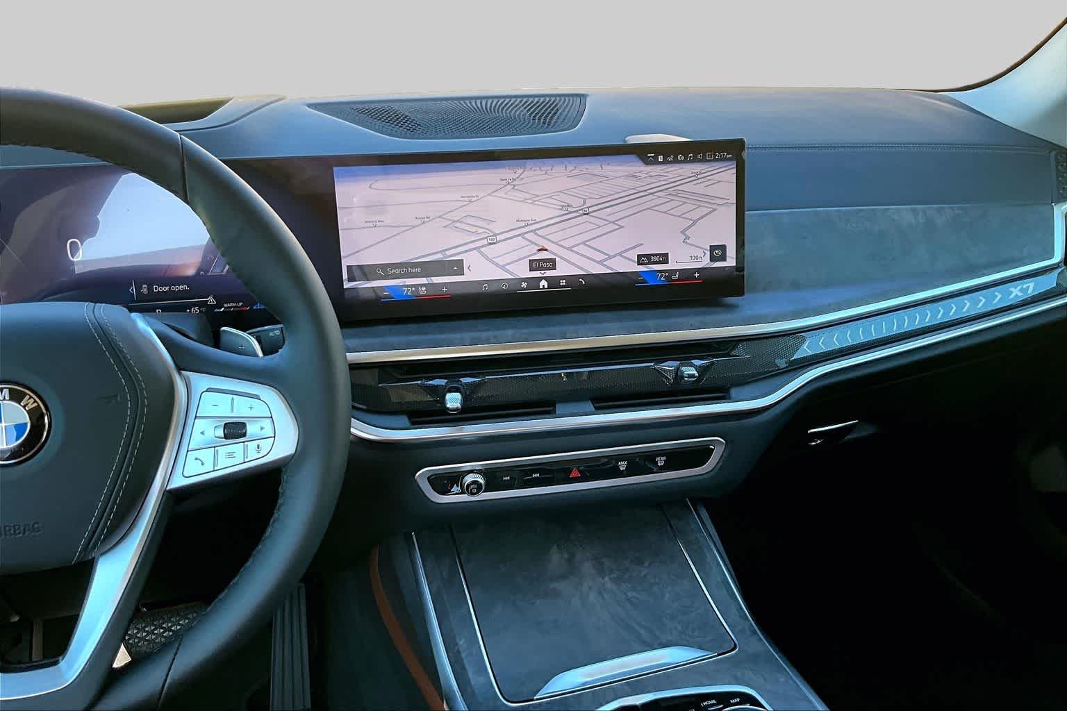 New 2026 Mineral White Metallic BMW xDrive40i image 6