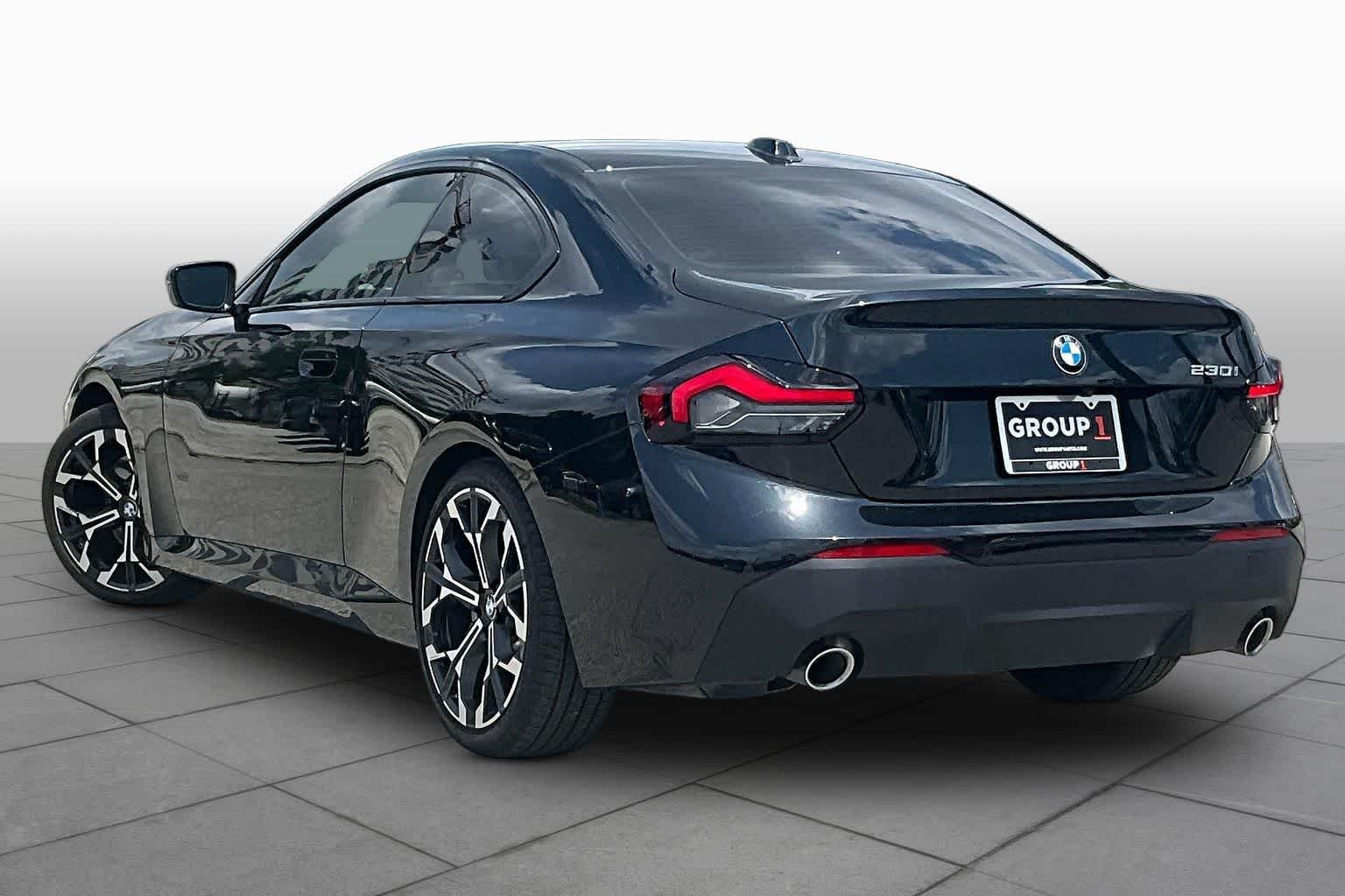 2025 BMW 2 Series 230i - Photo 11