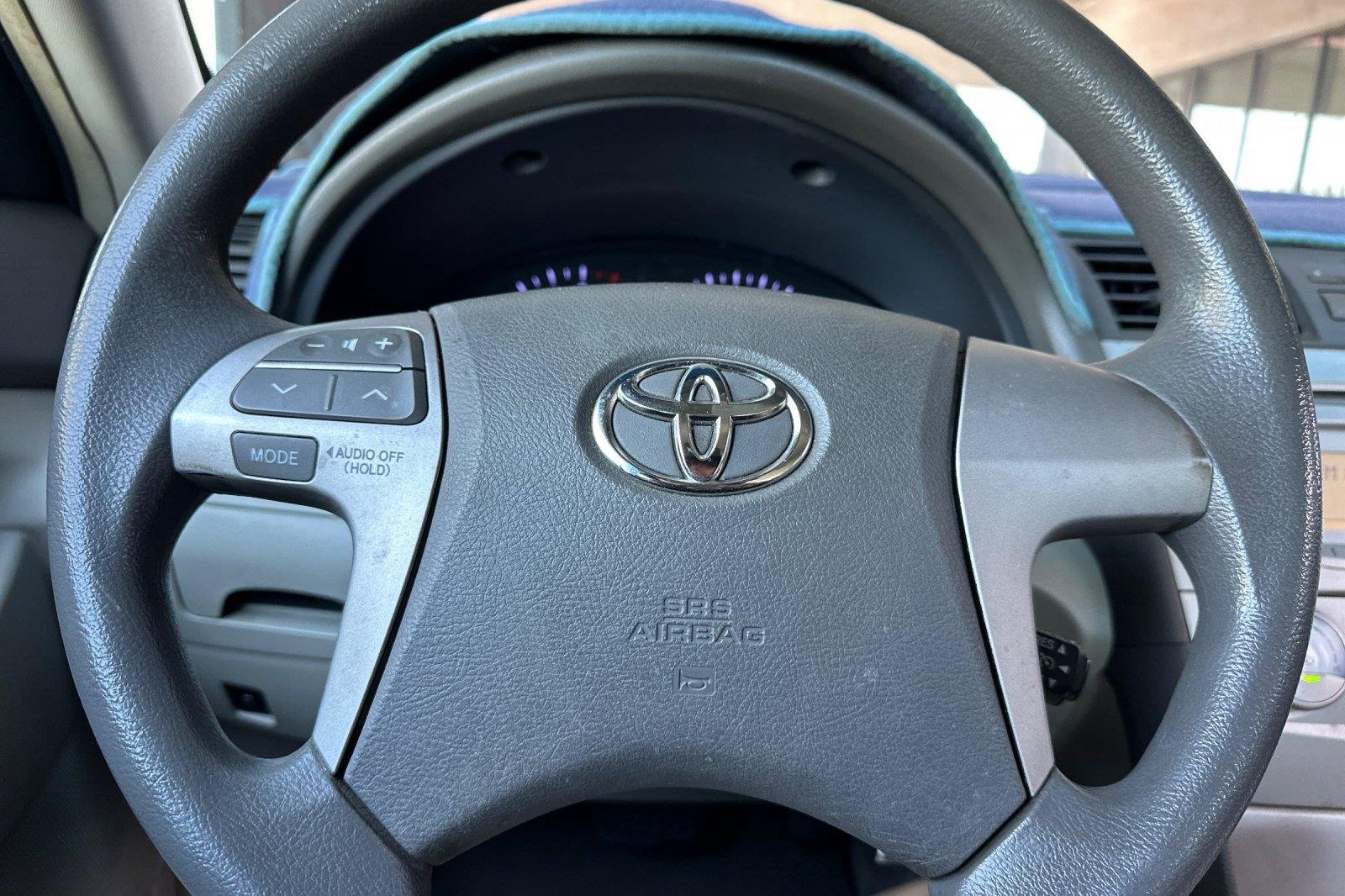 Used 2010 Super White Toyota SE image 19
