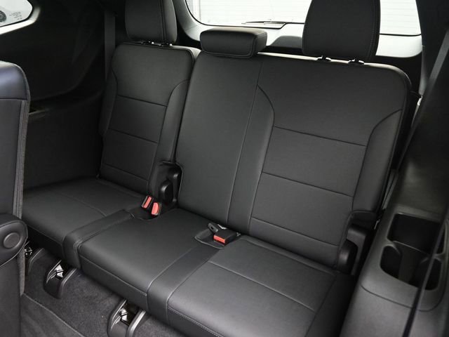 2026 Buick Enclave Preferred - Photo 13