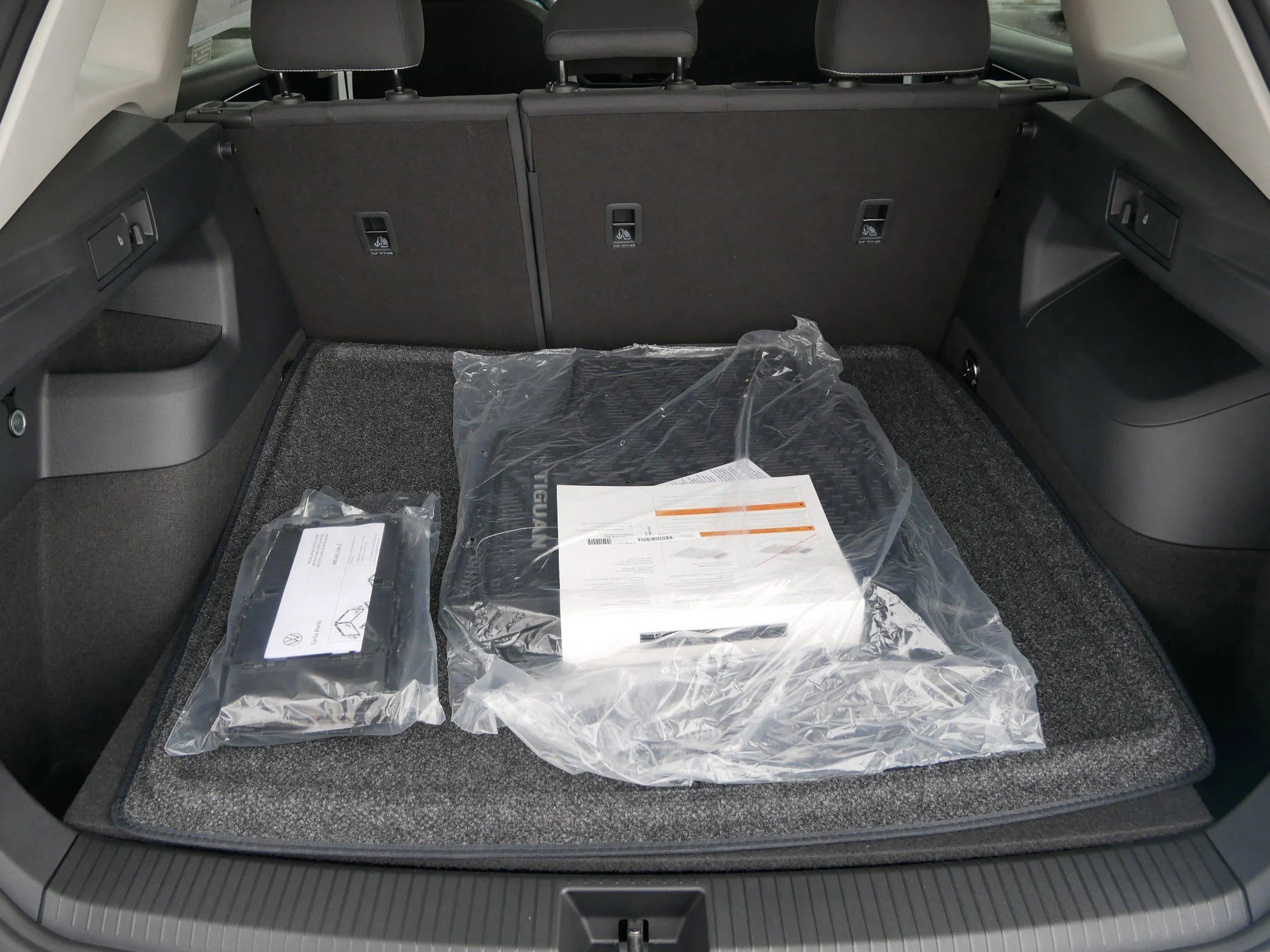 New 2026 Platinum Gray Metallic Volkswagen S image 6