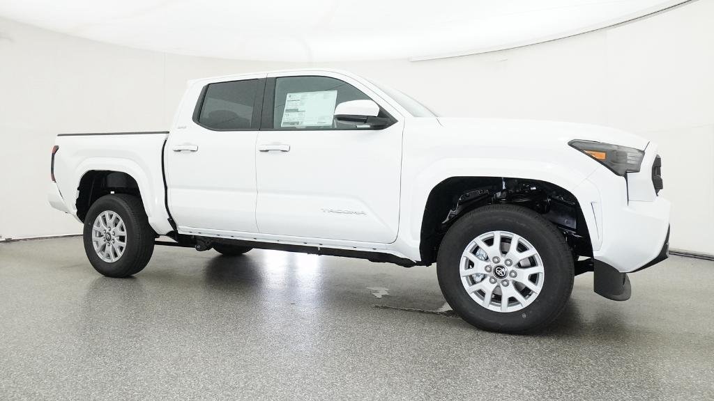 New 2026 White Toyota SR5 image 9