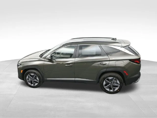 Used 2026 Green Hyundai SEL image 27