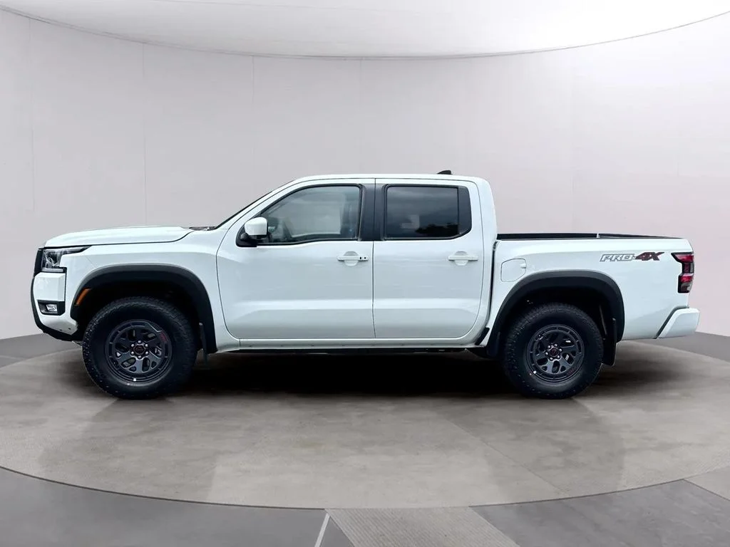 New 2026 Glacier White Nissan PRO-4X image 6