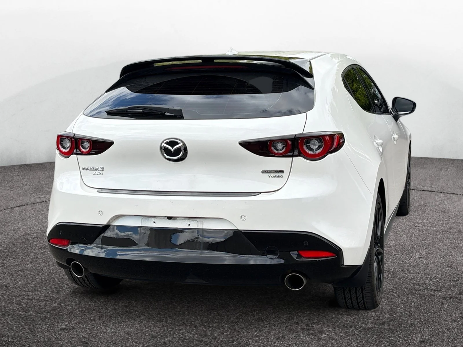 Certified Used 2026 White Mazda 2.5 Turbo Premium Plus image 5