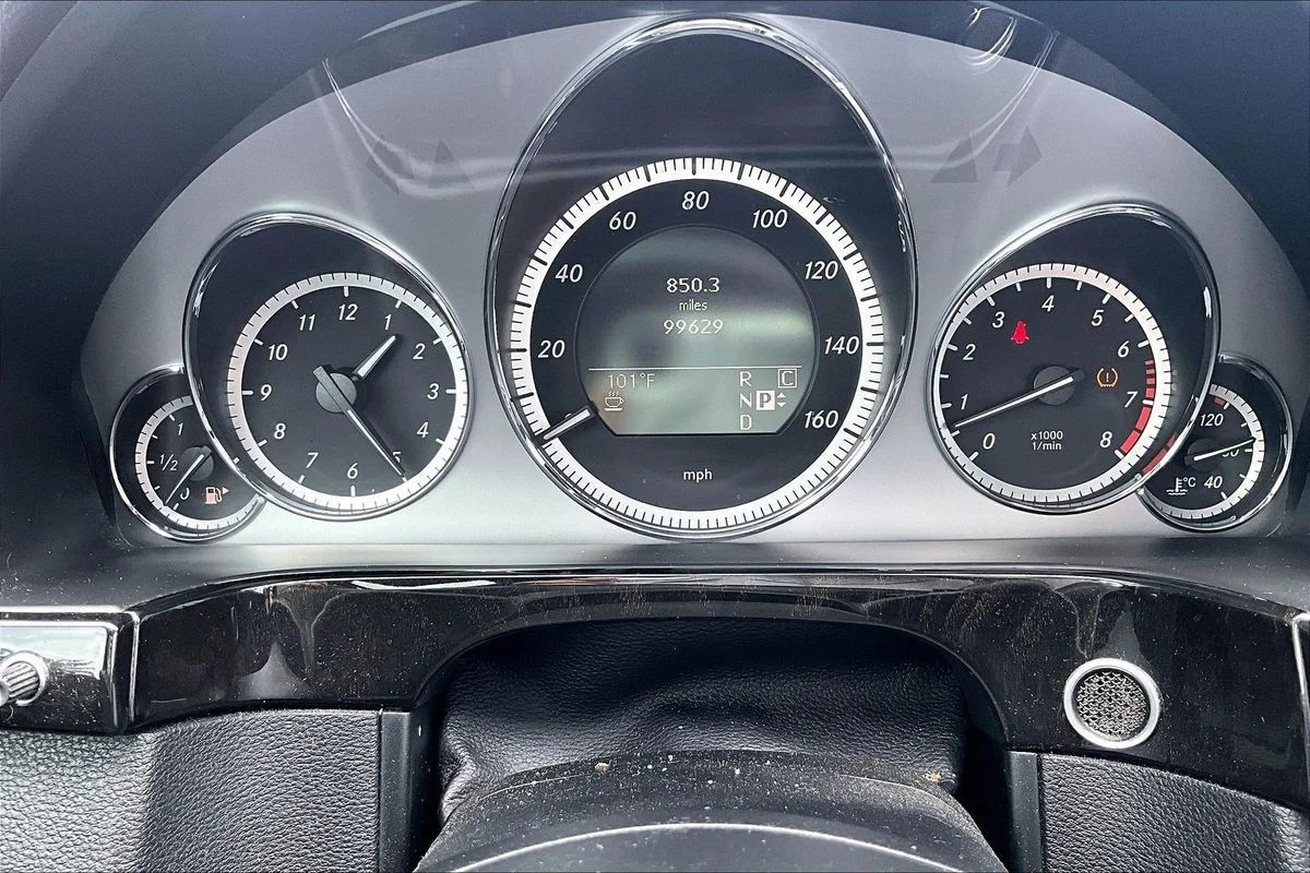 Used 2010 Black Mercedes-Benz  image 13