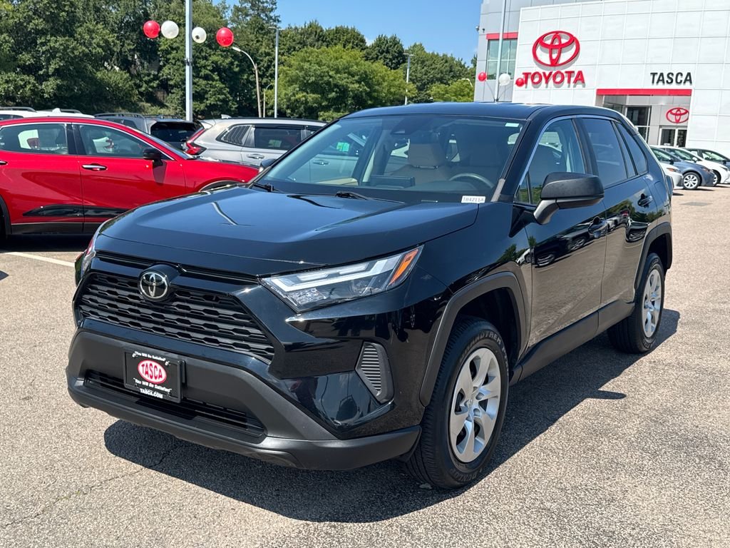 Used 2023 Black Toyota LE image 3