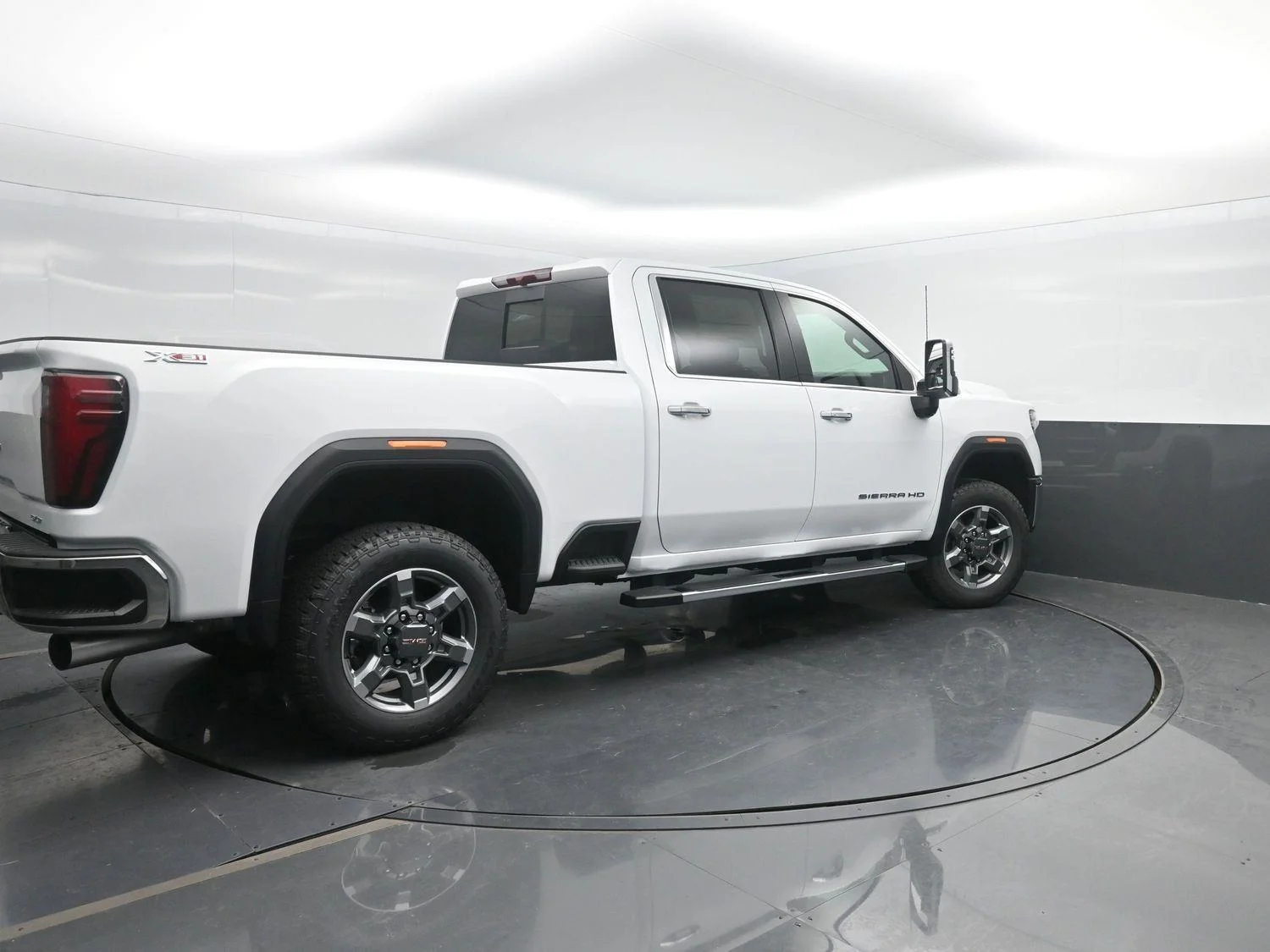 New 2026 Summit White GMC SLT image 2