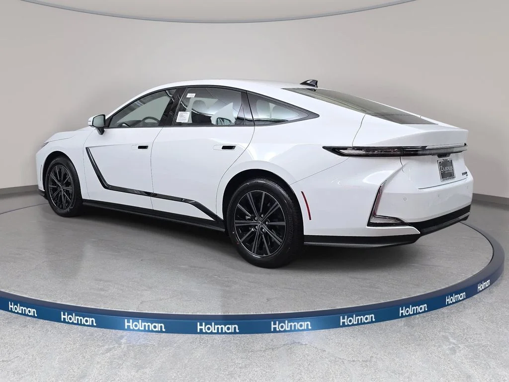 New 2026 Ultra White Lexus PREMIUM AWD image 7